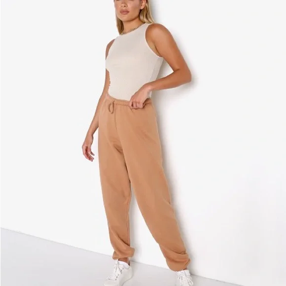 Joah Brown Oversized Joggers - Picture 6 of 15